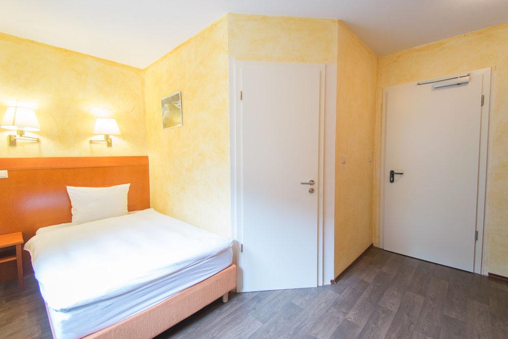 Hotel Aux Tanneries de Wiltz Exterior foto