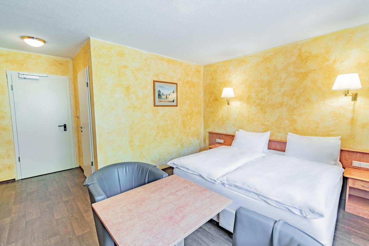 Hotel Aux Tanneries de Wiltz Zimmer foto
