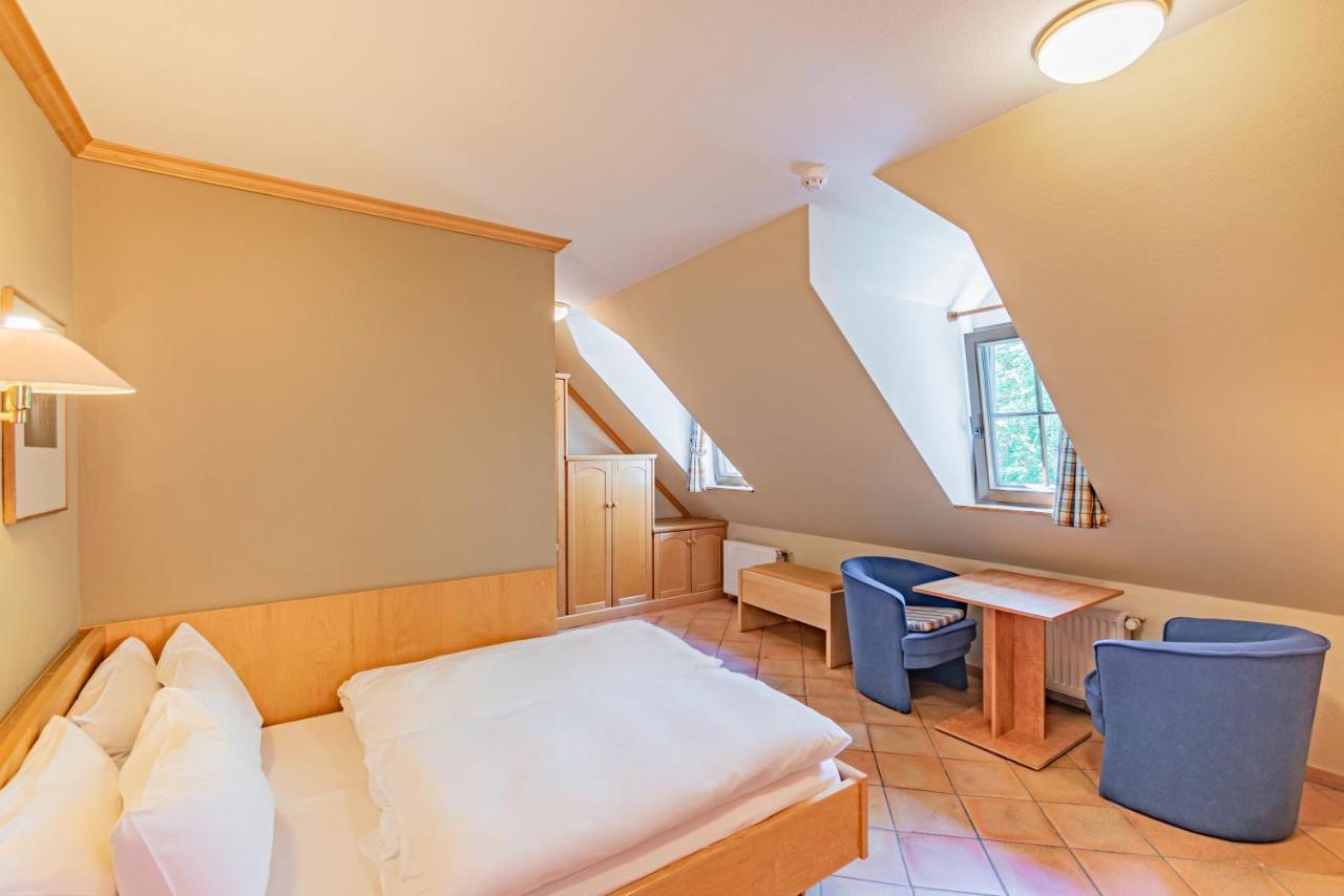 Hotel Aux Tanneries de Wiltz Exterior foto